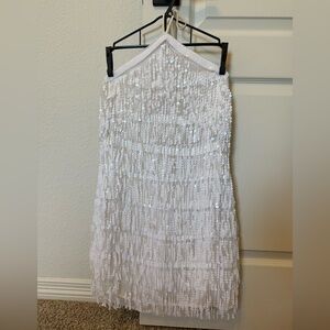 B. Darlin Halter Spaghetti Tie Allover
Sequin Fringe Trim Dress